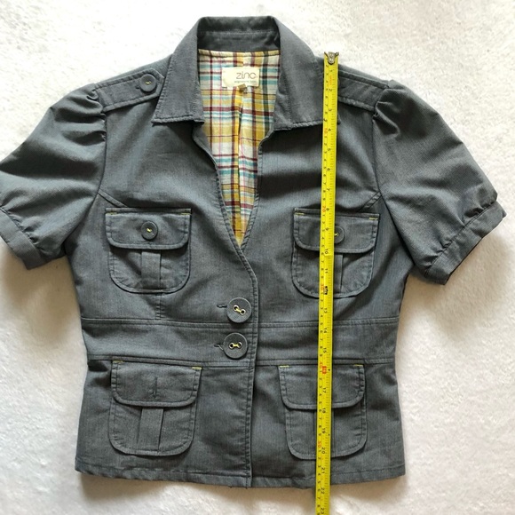 Zinc Grey Button Vest with Pockets - Picture 2 of 4